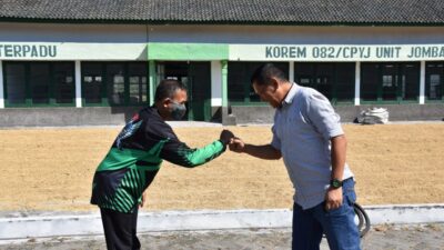 Danrem 082/CPYJ Tinjau Sentra Pelayanan Pertanian Padi Terpadu (SP3T) Unit Jombang