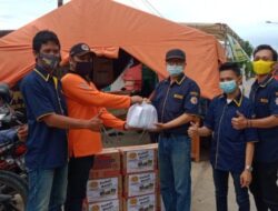 Sinergi dengan BPBD, GSM & Mojokerto Berbagi, AMPI Kota Mojokerto Salurkan Bantuan untuk Korban Banjir