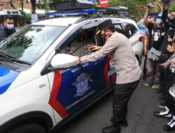 Polda Jatim Luncurkan 12 Unit Mobil INCAR dan Resmikan Aplikasi SKRIP