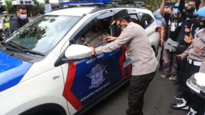 Polda Jatim Luncurkan 12 Unit Mobil INCAR dan Resmikan Aplikasi SKRIP