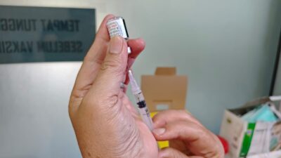 Capai Kekebalan Komunitas, Sebanyak 54 Orang di Mojokerto Ikuti Vaksinasi Booster ke-2