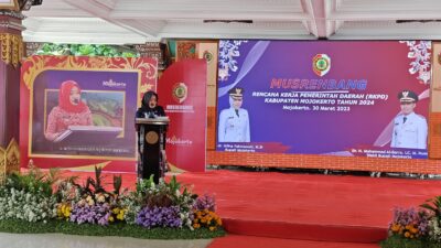 Bupati Mojokerto, Ikfina Fahmawati saat memberikan sambutan pada Musrenbang RKPD tahun 2024
