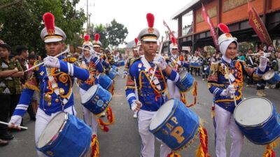 Semarak Festival Mojobangkit 2023 Kota Mojokerto, Dimeriahkan Drum Band IPDN hingga Reog Ponorogo