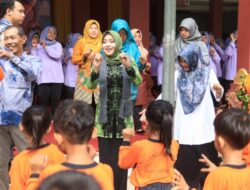 Tekan Stunting, AKI, dan AKB, Bupati Mojokerto Galakkan Program SEHATI