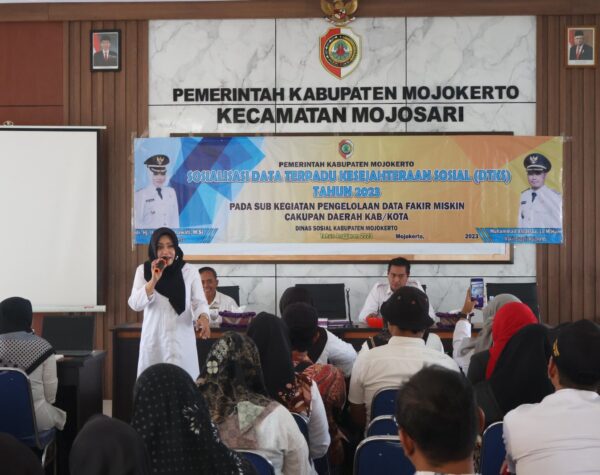 Tekankan Bantuan Tepat Sasaran, Bupati Mojokerto: Cek Ulang DTKS