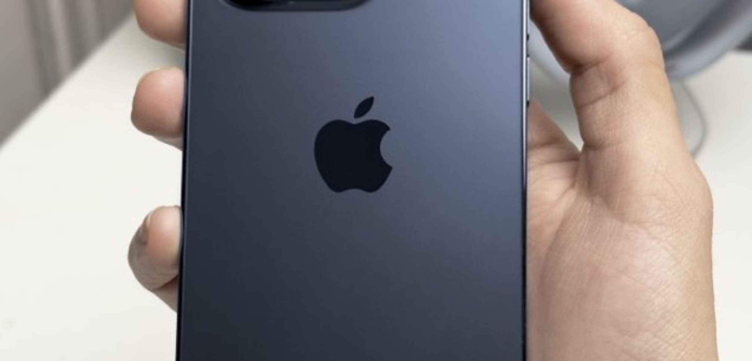 Balik Era Dulu, iPhone 2027 Dibekali Baterai Lepas Pasang