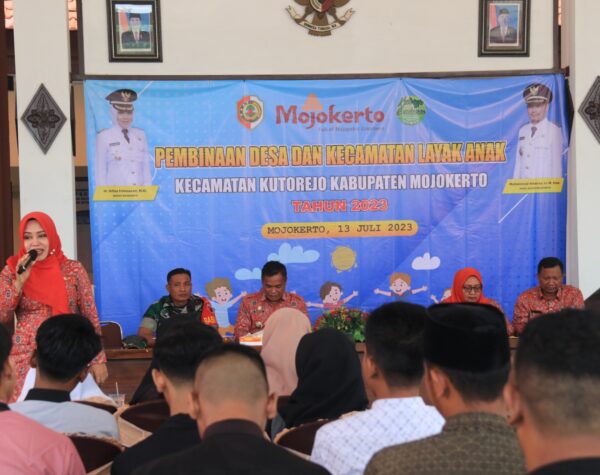 Wujudkan Kabupaten Layak Anak, Bupati Mojokerto Bina TP PKK