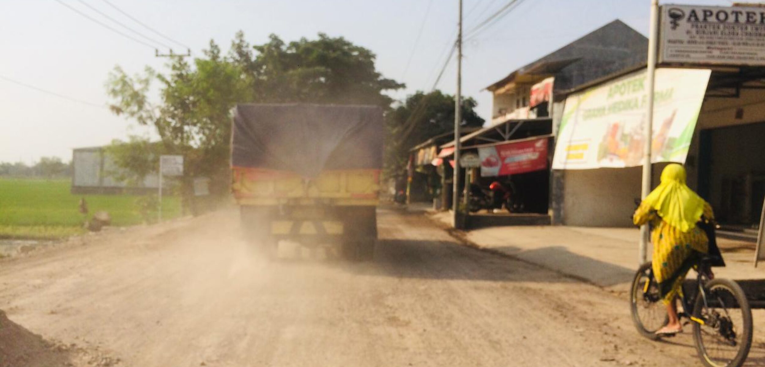 Proyek Pengerjaan Jalan Mojoanyar-Bangsal Dikeluhkan Warga, DPUPR Kabupaten Mojokerto Angkat Bicara