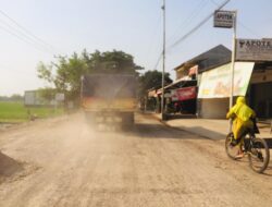 Proyek Pengerjaan Jalan Mojoanyar-Bangsal Dikeluhkan Warga, DPUPR Kabupaten Mojokerto Angkat Bicara