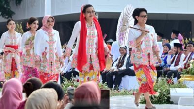 Serunya Acara Istana Berkebaya yang Dibuka Presiden Jokowi, Ada Pantun Ibu Negara dan Fashion Show Menteri