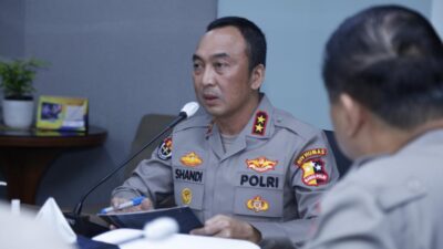 B8D4FD29 B9C8 431D BD5C 8A05F629D9F4