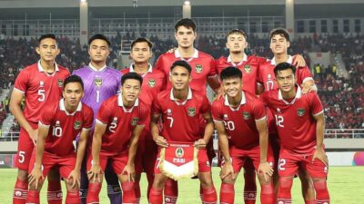 Para pemain timnas Indonesia U-23 saat melawan Turkmenistan, Selasa (12/9/2023). (Instagram @pssi) 