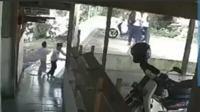 Video sebelum musibah terjadi pada bocah yang hendak wudu di masjid, Senin (18/9/2023). (Tangkapan layar X @miss tweet) 
