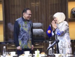 Khofifah Apresiasi Konsep Madani yang Diterapkan PM Anwar Ibrahim