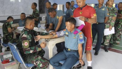 Jaga Kesehatan, Prajurit Batalyon Infanteri 5 Marinir Laksanakan Urikkes Rutin