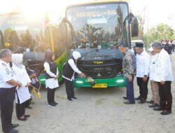 Gubernur Jatim Resmikan Bus Trans Jatim Koridor III, Gratis Sampai Akhir Bulan Ini