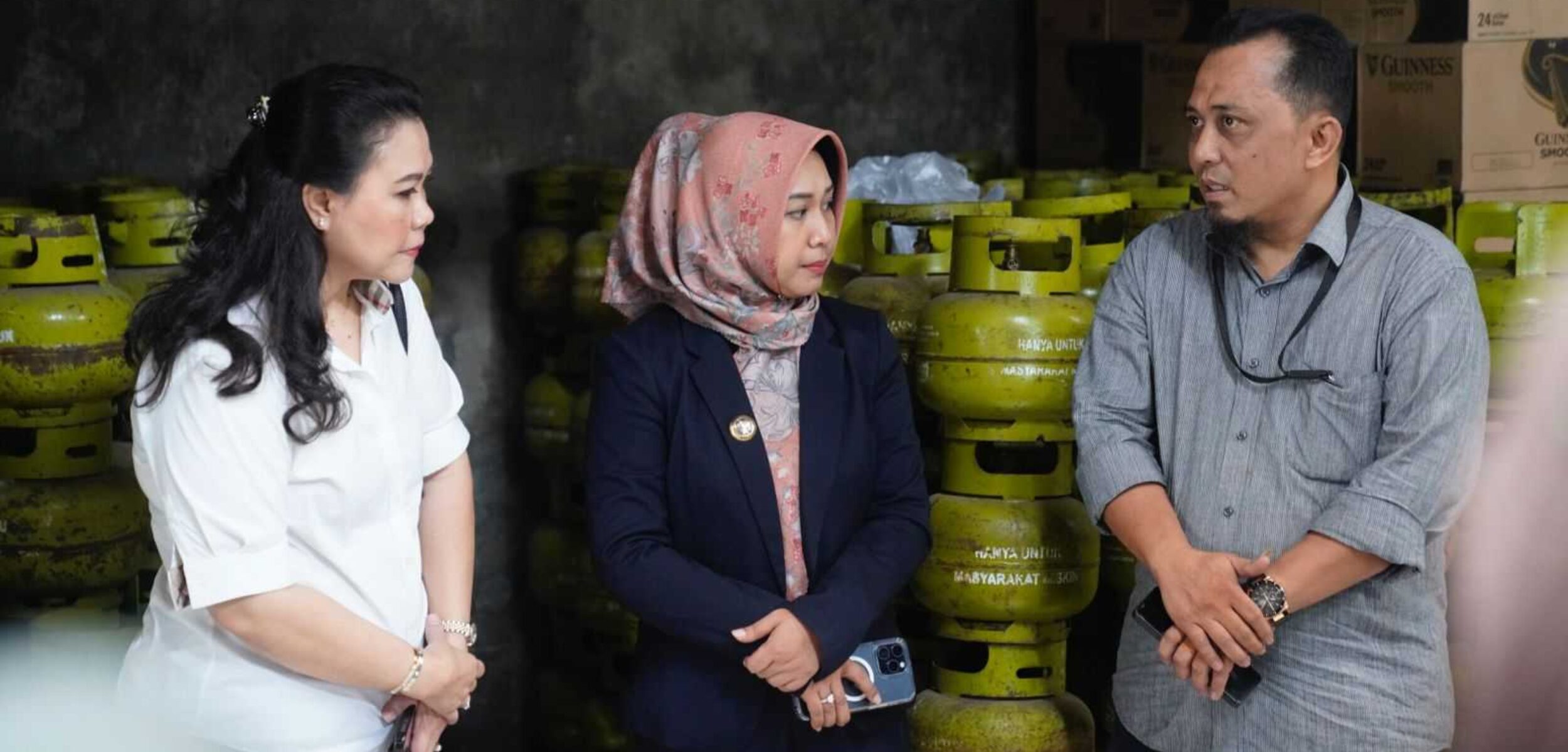 4fba7ddbd64d9bccbb462653c55951e7