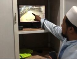 Pria Paruh Baya Disambar Motor Saat Nyebrang, Insiden Itu Terekam CCTV