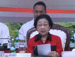 Bakar Semangat Ribuan Relawan Ganjar-Mahfud, Megawati Singgung Penguasa Seperti Rezim Orde Baru