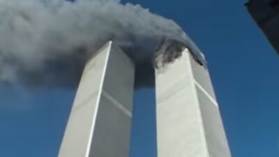 Peristiwa 9/11 gedung WTC New York. (Tangkapan layar YouTube National Geographic)