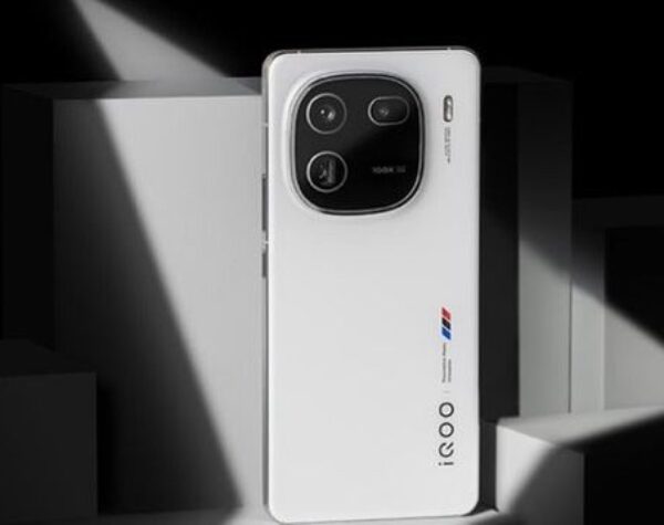 Segera Rilis 12.12, Ini Detail Spesifikasi HP iQOO 12