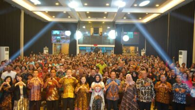 70018e30065e7f1e3e4d732e3375432a