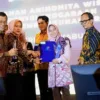 Indeks Pembangunan Baik, BPS Beri Penghargaan Kepada Wali Kota Mojokerto