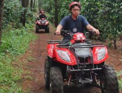 Ini Tips Aman dan Tarif Naik ATV di Kaki Gunung Trawas