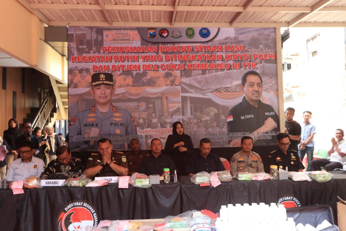 WhatsApp Image 2023 12 21 at 16.17.01 scaled