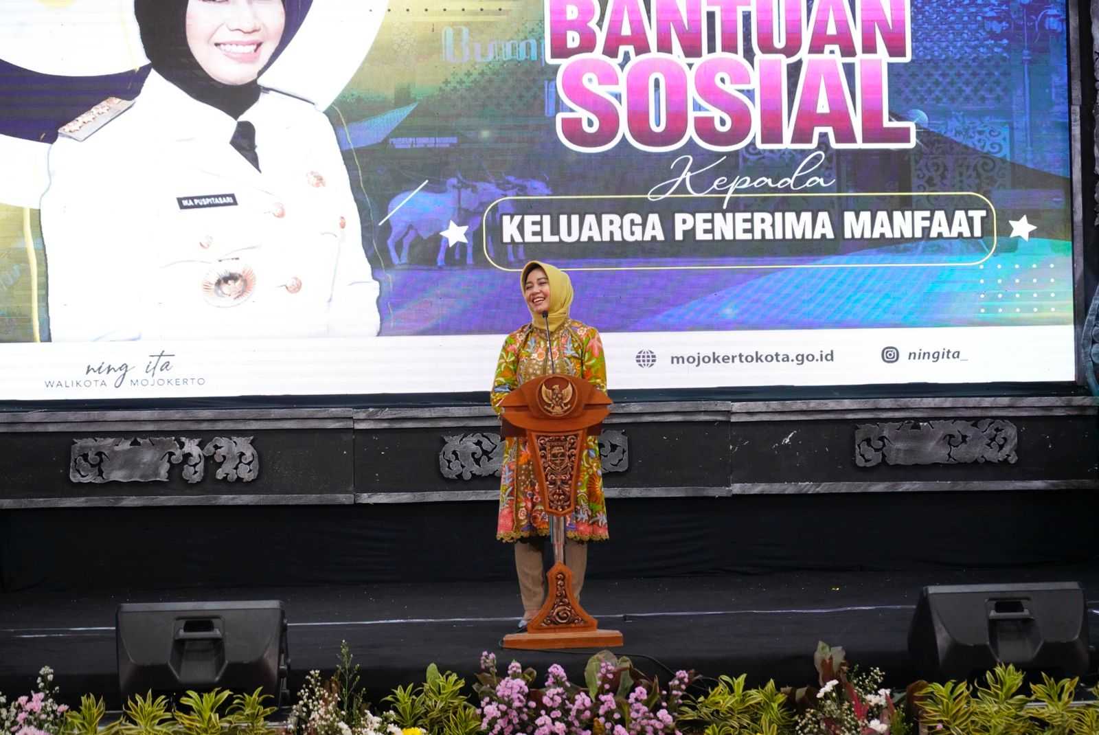 ced2ba6a0fbd28eea7e066bb442301cb