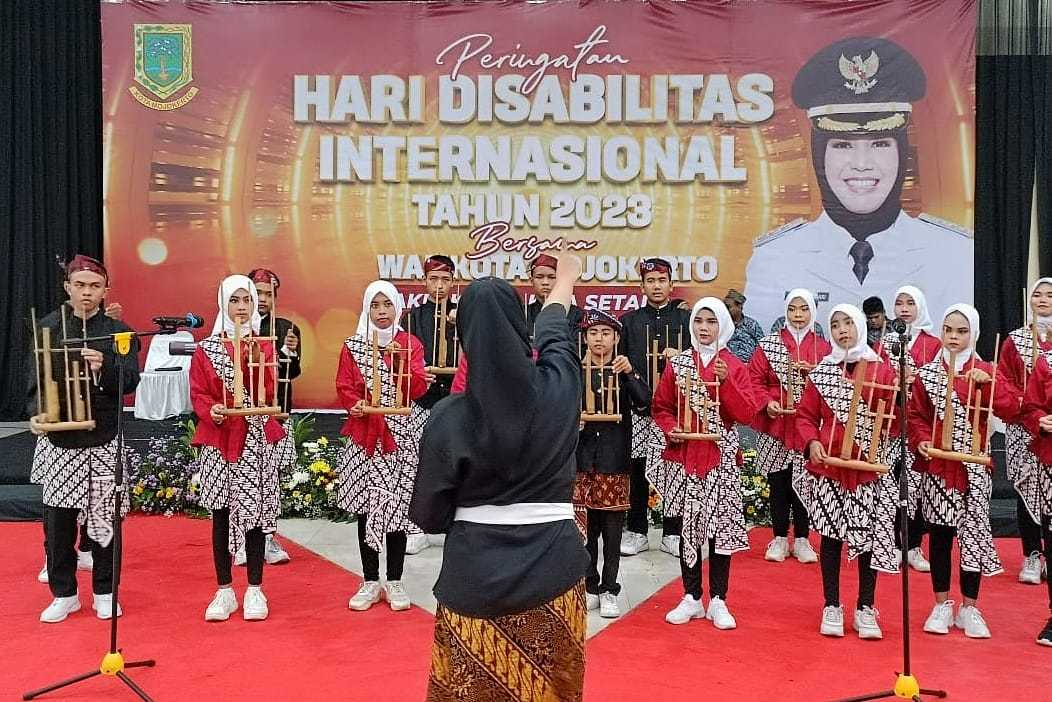 e8824c24ee0ef2f037e3510e5e2bc88d