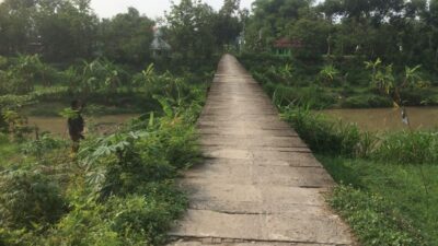 EKSTREM : jembatan Deng-deng di Kabupaten Mojokerto. (Erix/kabarterdepan.com) 