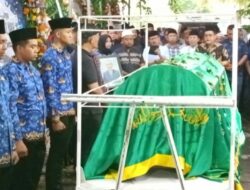 Sekdaprov Jatim Pimpin Upacara Pelepasan Jenazah Almarhum Didik Chusnul Yakin