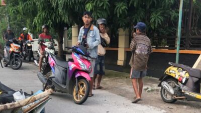 Lokasi kecelakaan yang melibatkan penjual tahu di Mojokerto, Senin (15/1/2024). (Joe/kabarterdepan.com) 