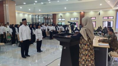 Ratusan KPPS se Kota Batu dilantik, Kamis (25/1/2024). (Yan/kabarterdepan.com)