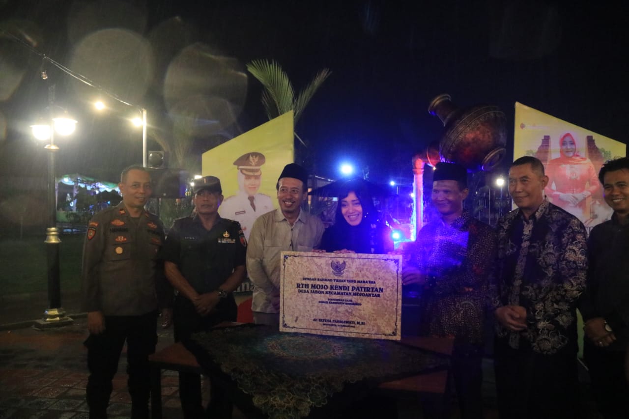 bupati mojokerto laksanakan penandatanganan prasasti rth mkp jabon 20240110 235414