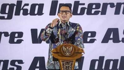 758ae2e3100075ec781ea3cf295076c4