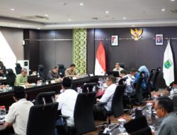 Audiensi dengan APEL Kota Batu, Pj Wali Kota Batu Tanggapi Permasalahan di Desa dan Kelurahan