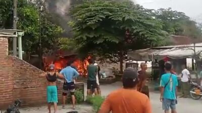 Rumah dan Bengkel Tambal Ban di Kutorejo Mojokerto Ludes Terbakar