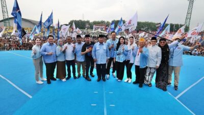 Sejumlah tokoh nasional turut hadir dalam kampanye Prabowo di Sidoarjo, Jumat (9/2/2024). (Instagram @prabowo) 