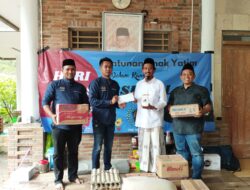 Hari Pers Nasional, PWI Mojokerto Baksos Santunan Anak di Villa Durian