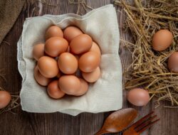 Telur Ayam Semakin Mahal, Cek Daftar Harga Bahan Pokok di Mojokerto Hari Ini