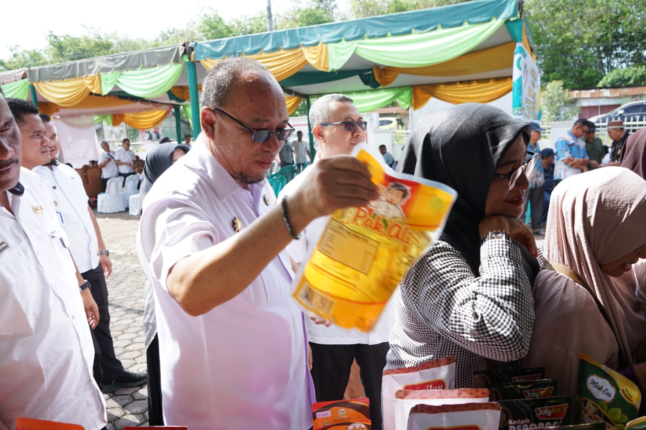 Gerakan pangan murah di Kabupaten Asahan. (Adha/kabarterdepan.com) 