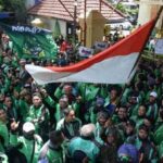 Aksi unjuk rasa para ojol di Surabaya beberapa waktu lalu. (Redaksi/kabarterdepan.com)