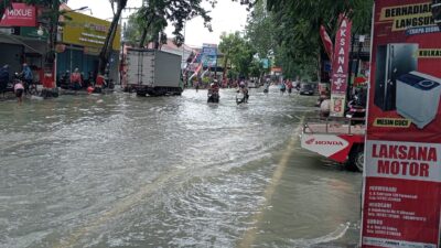Banjir Tahap 2 di Grobogan Lumpuhkan Aktifitas Warga Kota