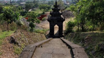 Candi Tugu di Kota Semarang. (Ahmad/kabarterdepan.com)