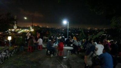 Suasana alam berbuka puasa di Taman Bukit Gombel Semarang, Rabu (27/3/2024). (Ahmad/kabarterdepan.com)