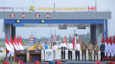 Peresmian Tol Tebingtinggi-Indrapura-Limapuluh-Kisaran oleh Presiden Jokowi yang didampingi Bupati Asahan. (Adha/kabarterdepan.com)