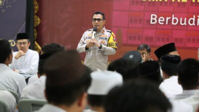 Wakapolres Batu Kompol Jeni Al Jauza, saat memberikan sambutan dalam kegiatan acara Pdikoedukasi terkait bullying dan kekerasan seksual. (Yan/kabarterdepan.com)