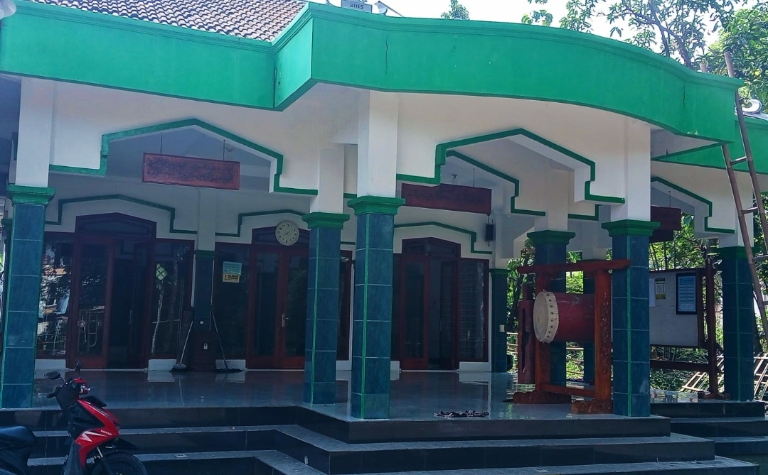 Masjid Mujahidin di Sragen setelah mengalami beberapa pemugaran. (Masrikin/kabarterdepan.com) 